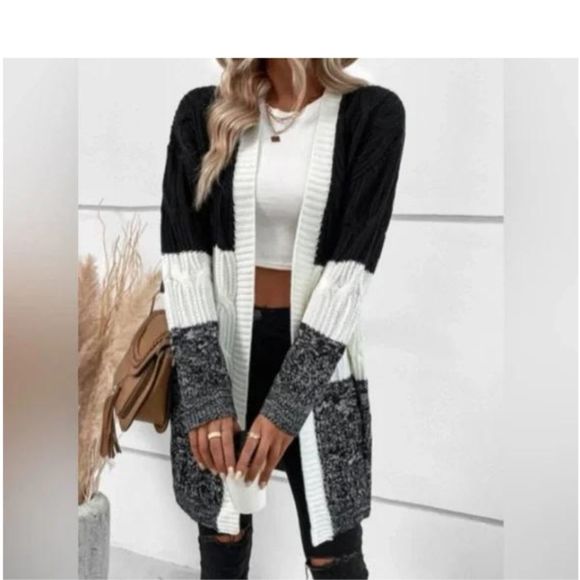 BEAUTIFUL Black and White Colorblock Knee Length Cardigan - Picture 4 of 6